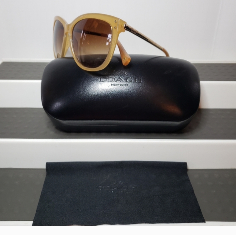 EUC COACH HONEY GOLD L072 CELIA 57 15 135 SUNGLASSES